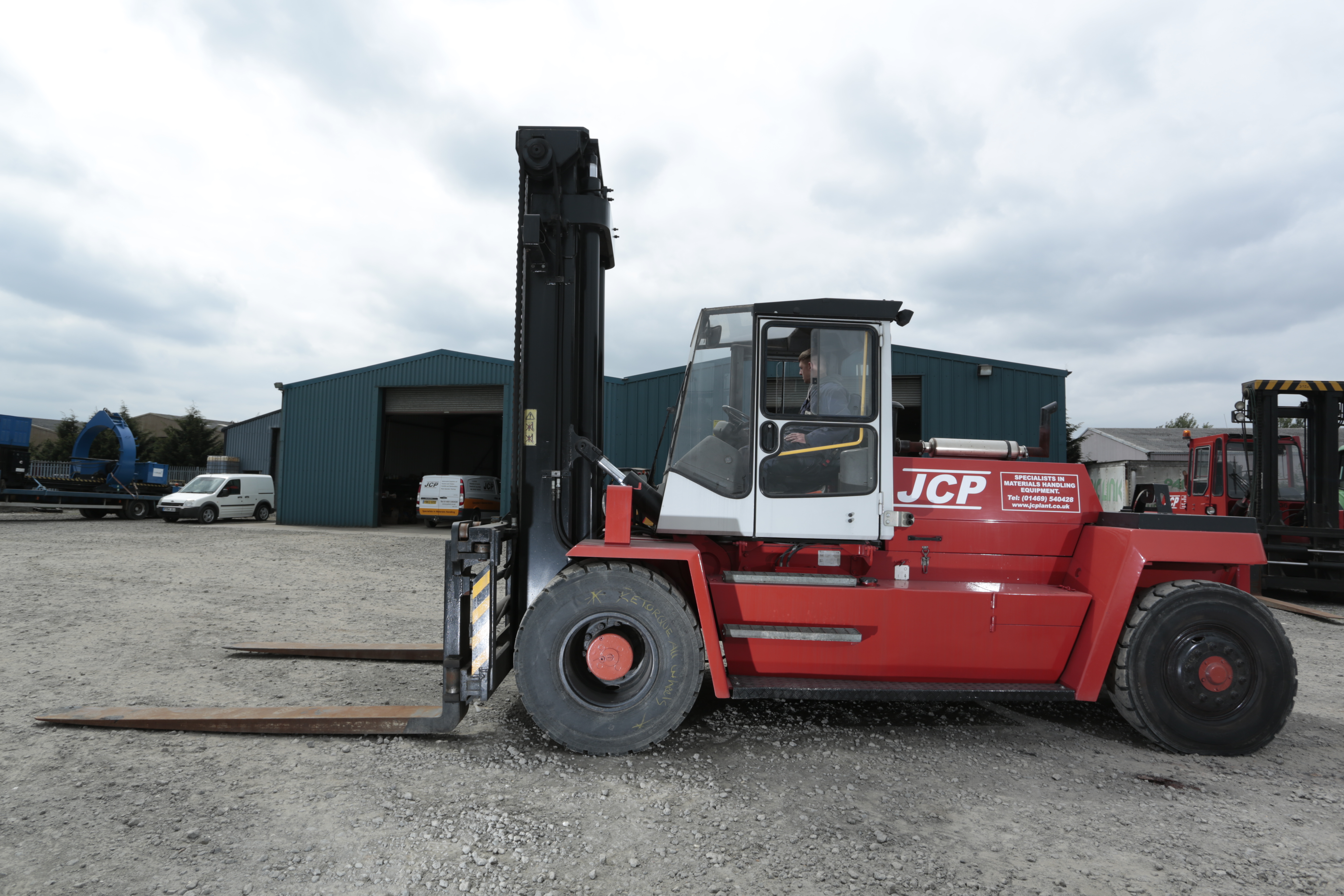 Counterbalance Forklift Hire